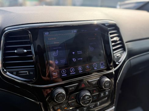 Used 2019 Jeep Grand Cherokee Limited X image 24