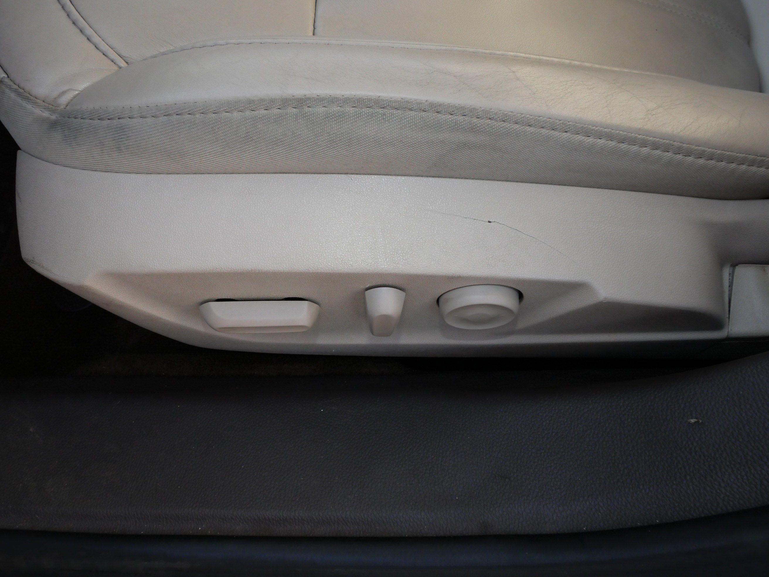 Used 2014 Buick Regal Premium FWD image 20
