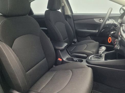 Used 2021 Kia Forte LXS FWD image 21