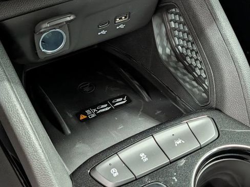New 2026 Chevrolet TrailBlazer LT w/ Convenience Package FWD image 24