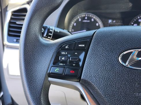 Used 2018 Hyundai Tucson SE w/ Cargo Package image 28