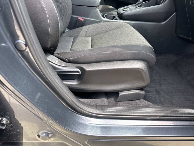 Certified 2023 Honda CR-V EX image 12
