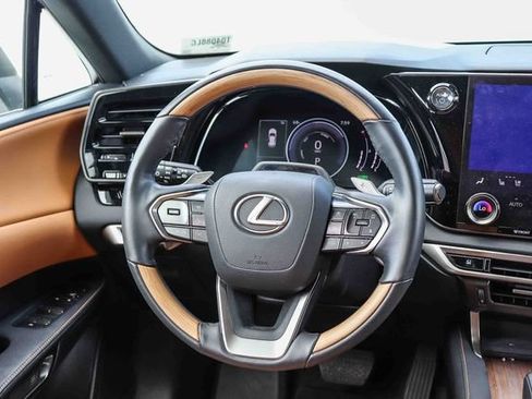 Used 2024 Lexus RX 350h w/ Convenience Package AWD/4WD image 19