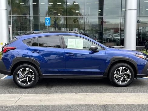 Certified 2025 Subaru Crosstrek 2.5i Premium AWD/4WD image 3