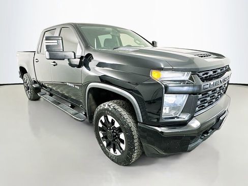 Used 2020 Chevrolet Silverado 2500 Custom w/ Custom Convenience Package image 3