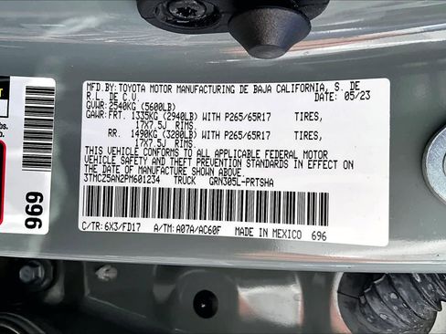 Used 2023 Toyota Tacoma TRD Sport w/ Advanced Technology Package image 33