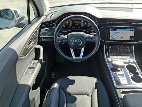 Used 2023 Audi Q7 3.0T Premium Plus w/ Premium Plus Package AWD/4WD image 12