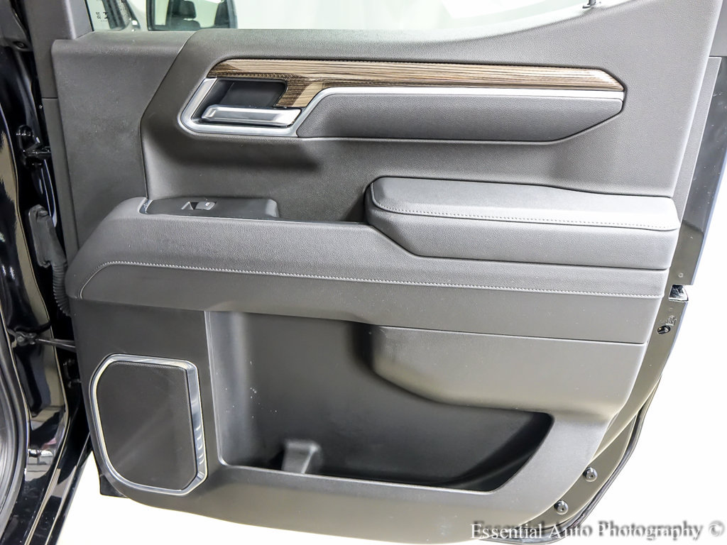 Used 2026 Chevrolet Silverado 1500 RST AWD/4WD image 23