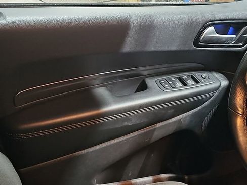 Used 2024 Dodge Durango SXT w/ SXT Blacktop Group image 23