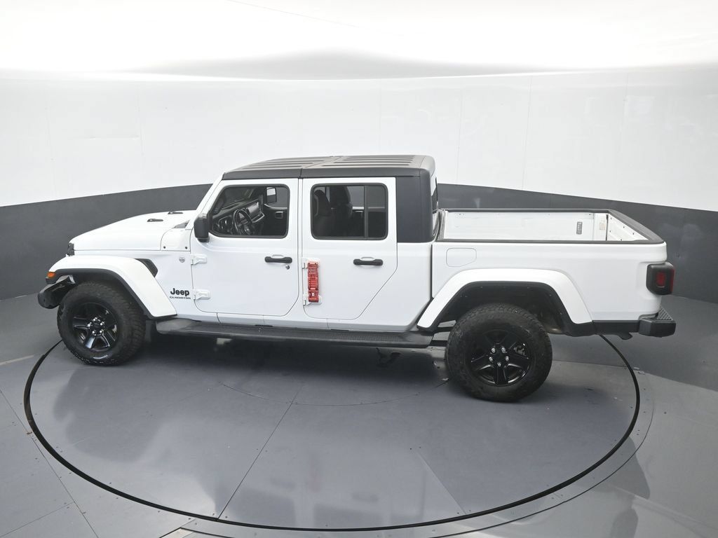 Used 2021 Jeep Gladiator Sport AWD/4WD image 41