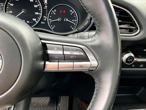 Used 2022 MAZDA CX-30 AWD 2.5 S w/ Premium Package image 31
