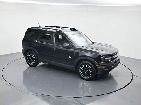 Used 2023 Ford Bronco Sport Outer Banks w/ Tech Package image 40
