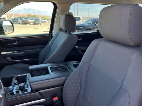 Used 2022 Toyota Tundra SR5 image 17