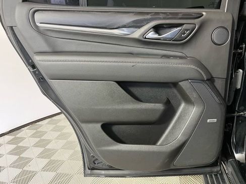 Used 2021 GMC Yukon Denali w/ Denali Premium Package image 20