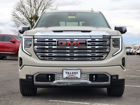 New 2026 GMC Sierra 1500 Denali image 3