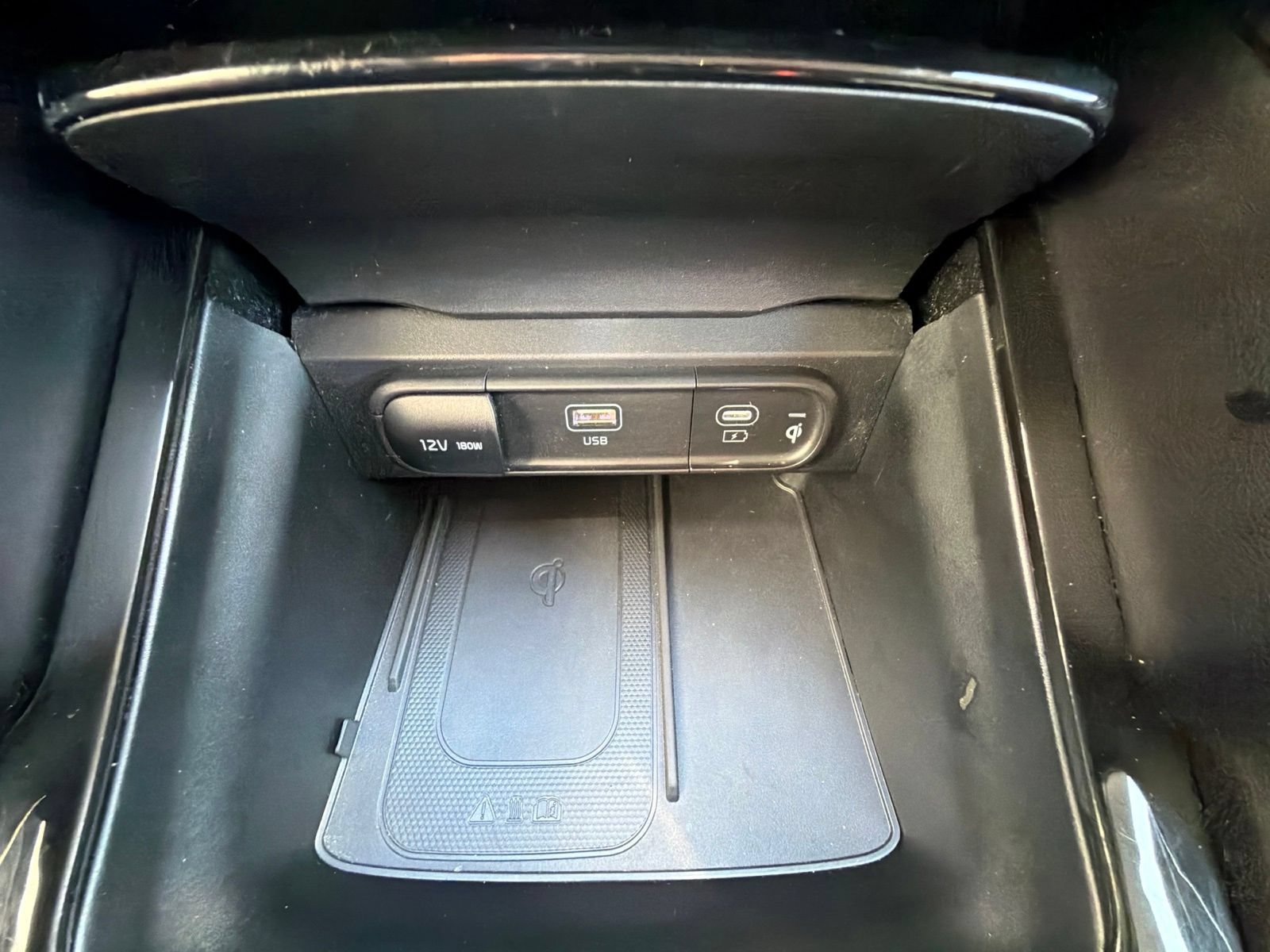 Used 2025 Kia Telluride S AWD/4WD image 28