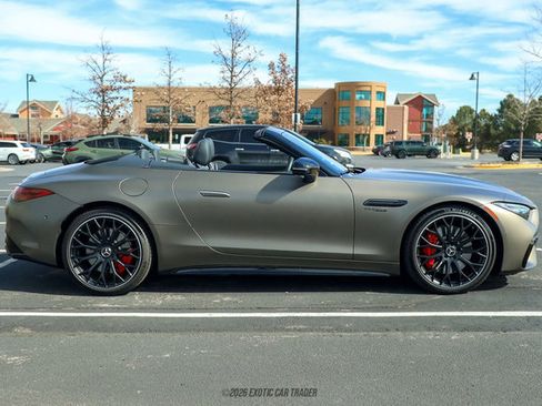 Used 2025 Mercedes-Benz SL 55 AMG 4MATIC image 9