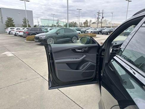 New 2026 Audi Q8 Premium Plus image 7
