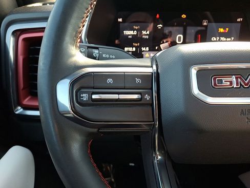 Used 2024 GMC Canyon AT4X AWD/4WD image 23