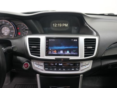Used 2015 Honda Accord EX-L image 17