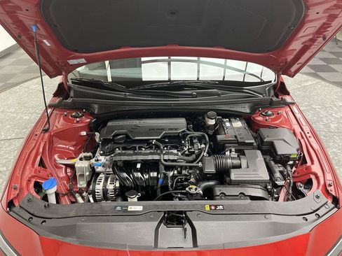 Used 2025 Hyundai Elantra SE FWD image 21