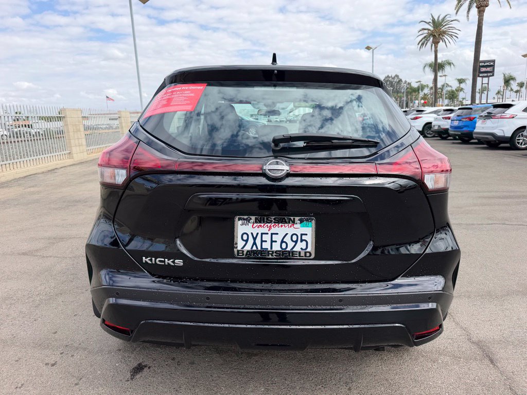 Certified 2025 Nissan Kicks Play S FWD image 5