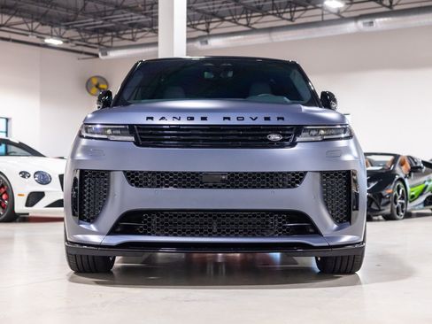 Used 2026 Land Rover Range Rover Sport SV AWD/4WD image 2