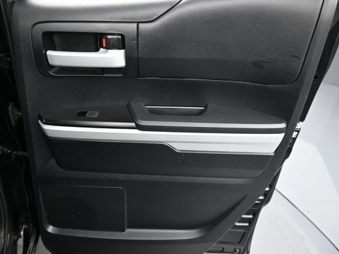 Used 2017 Toyota Tundra SR5 image 13