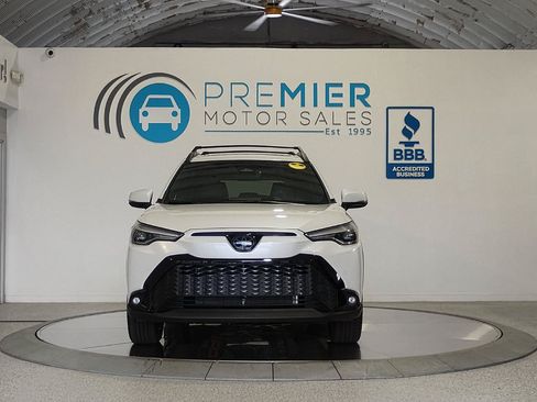 Used 2023 Toyota Corolla Cross AWD Hybrid w/ Convenience Package image 28