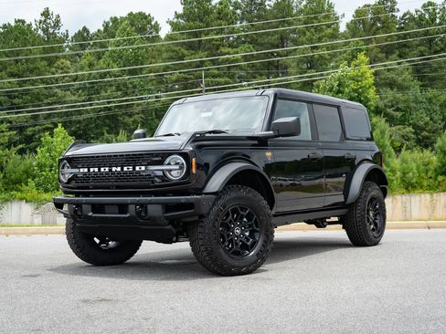 New 2026 Ford Bronco Badlands AWD/4WD image 1