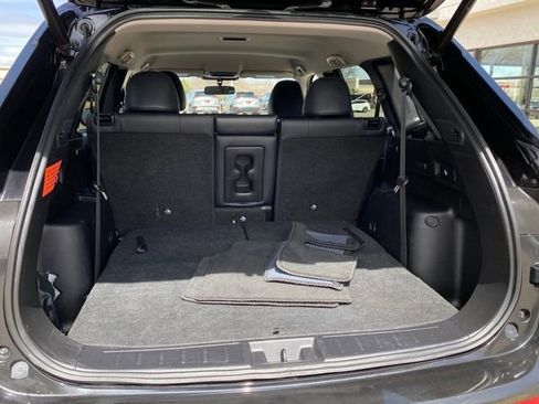 Used 2024 Mitsubishi Outlander SE image 13