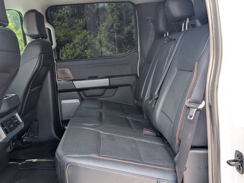 Used 2025 Ford F250 Lariat w/ FX4 Off-Road Package AWD/4WD image 24