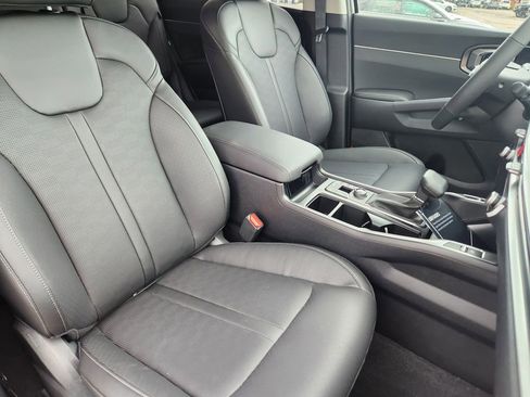 New 2026 Kia Sorento EX image 13