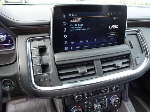 Used 2023 Chevrolet Tahoe LT w/ Luxury Package AWD/4WD image 19