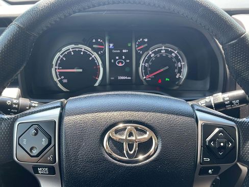 Used 2023 Toyota 4Runner Limited AWD/4WD image 27