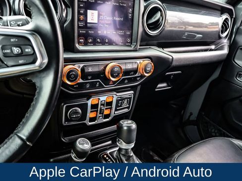 Used 2022 Jeep Wrangler Unlimited Sahara image 30