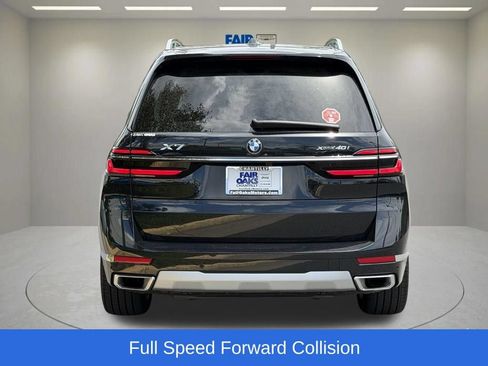 Used 2026 BMW X7 xDrive40i AWD/4WD image 9