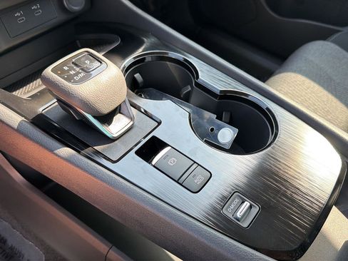New 2026 Nissan Rogue SV FWD image 27
