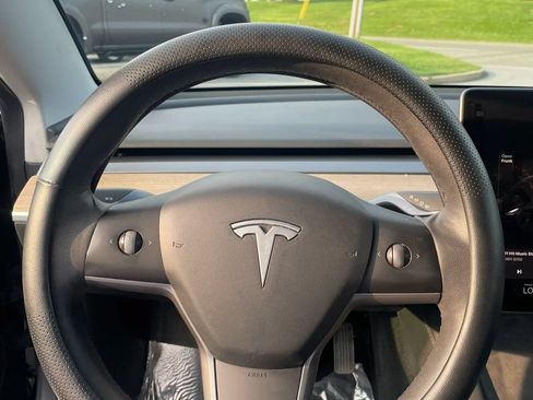 Used 2021 Tesla Model 3 Standard Range Plus RWD image 50