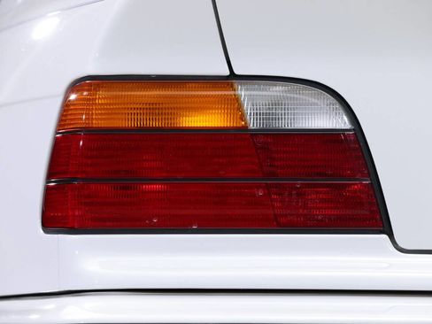 Used 1996 BMW M3 Coupe image 22