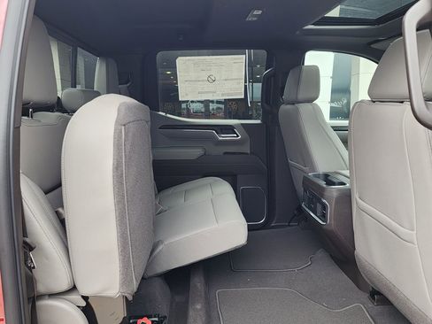 New 2026 GMC Sierra 1500 SLT w/ SLT Premium Plus Package image 45