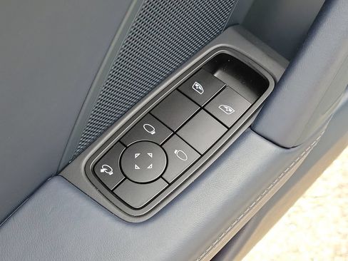Certified 2025 Porsche 911 Carrera RWD image 26