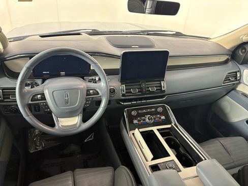 Used 2018 Lincoln Navigator Black Label w/ Cargo Package image 25