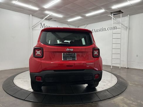 Used 2021 Jeep Renegade Sport image 6