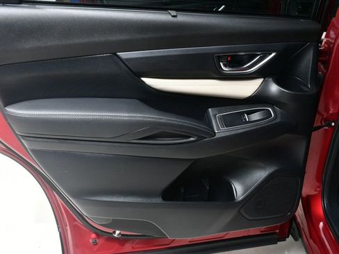 Used 2020 Subaru Ascent Limited image 24