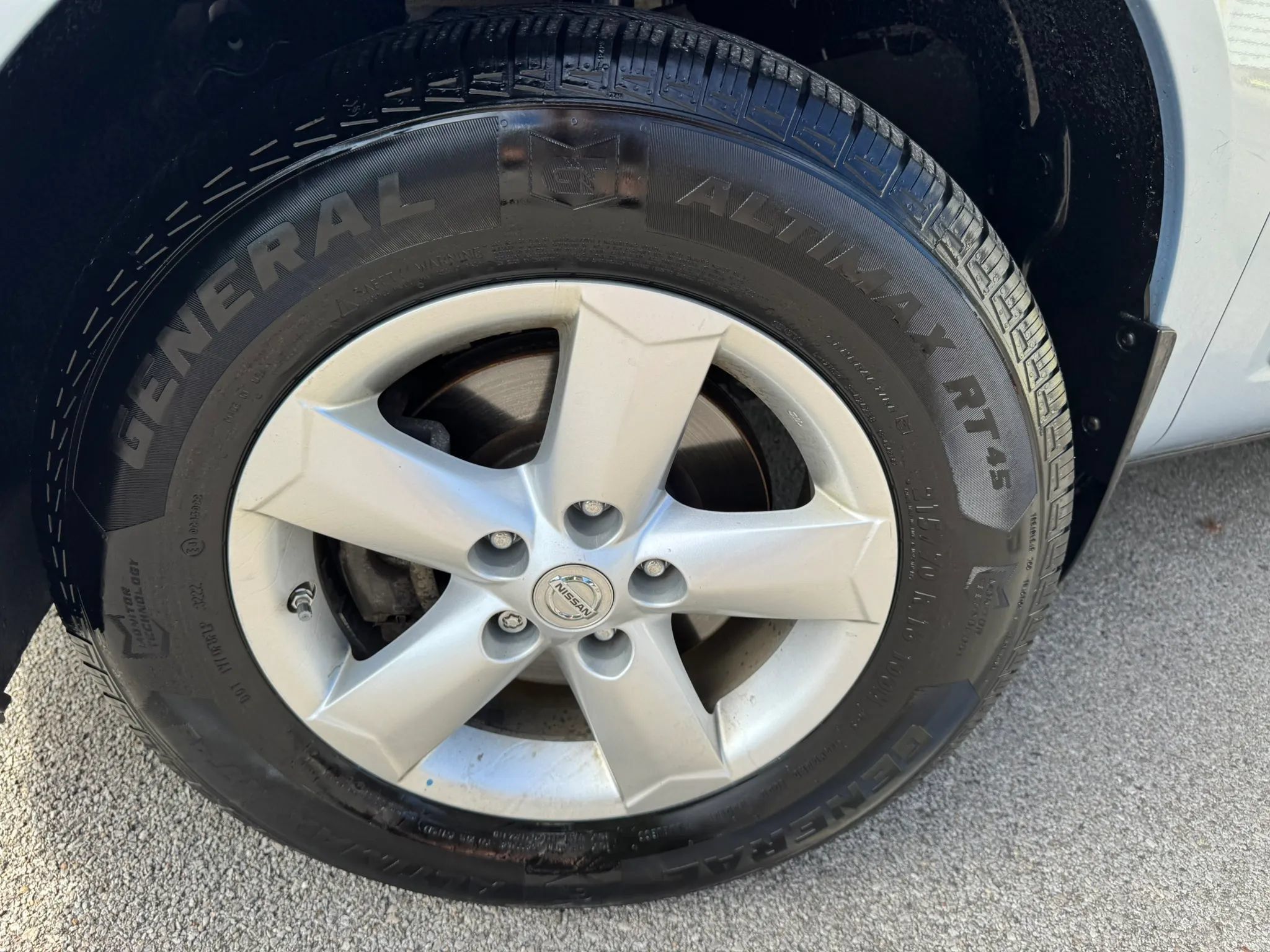 Used 2013 Nissan Rogue S w/ Special Edition Pkg AWD/4WD image 29