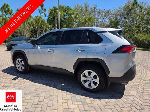 Used 2025 Toyota RAV4 LE image 9