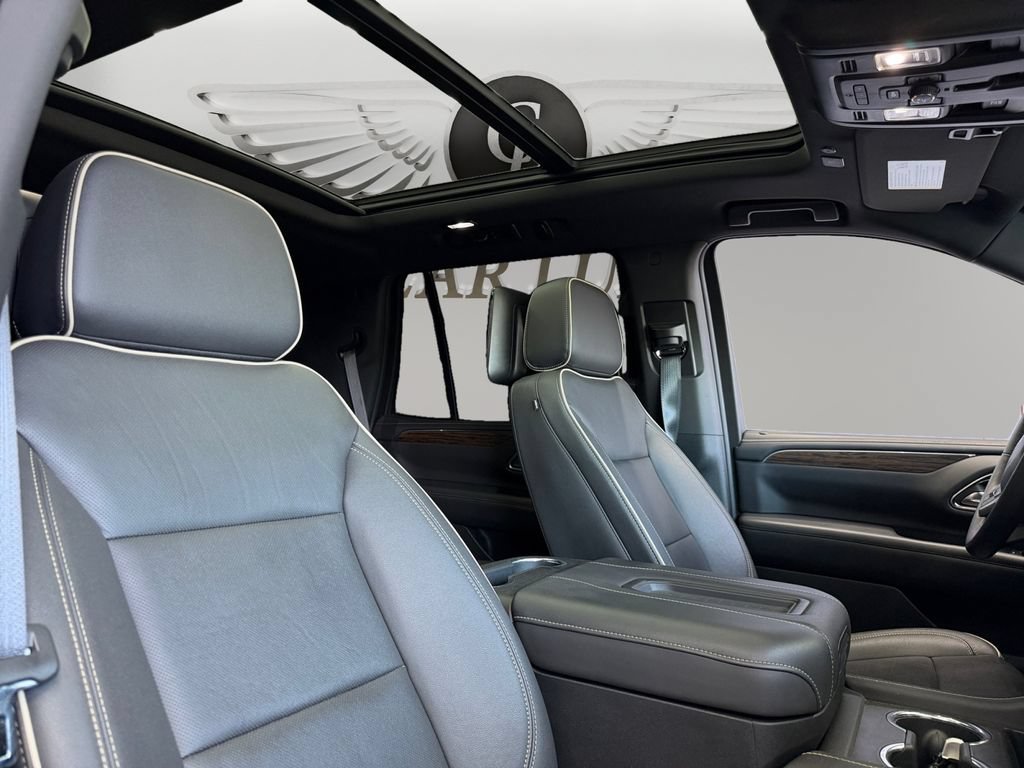 Used 2024 Chevrolet Tahoe Premier w/ Premium Package AWD/4WD image 15