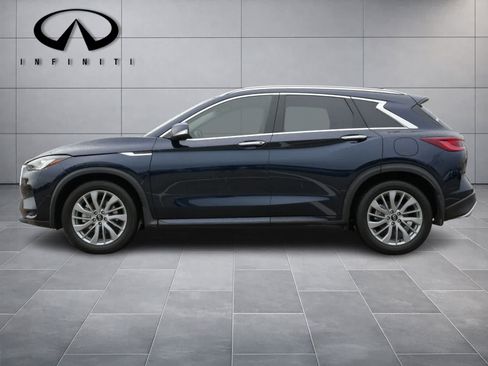 Certified 2023 INFINITI QX50 Luxe w/ Cargo Package FWD image 4