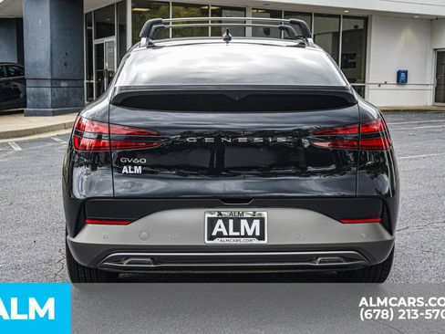 Used 2025 Genesis GV60 RWD image 11
